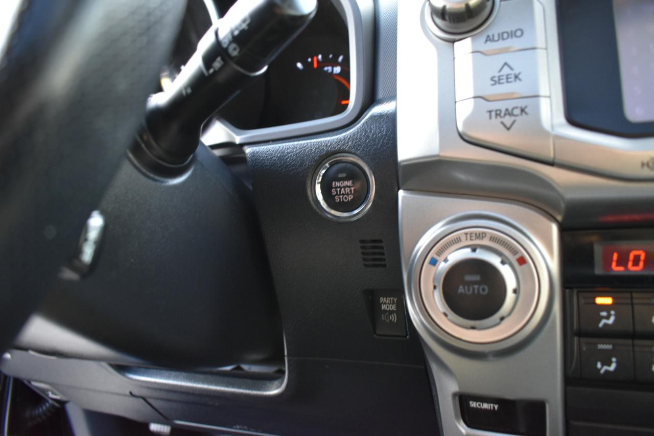 Toyota 4Runner SR5 2WD 2013