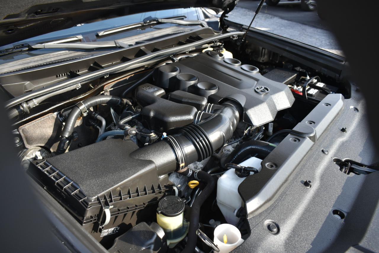 Toyota 4Runner SR5 2WD 2013