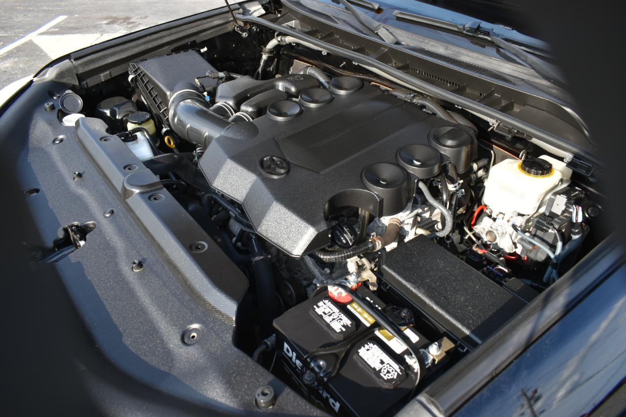 Toyota 4Runner SR5 2WD 2013