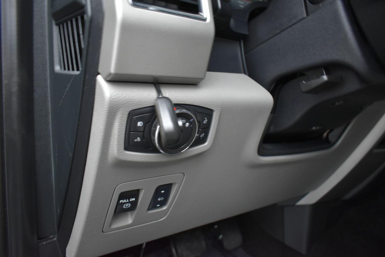 Ford F-150 Lariat SuperCrew 4WD 2018