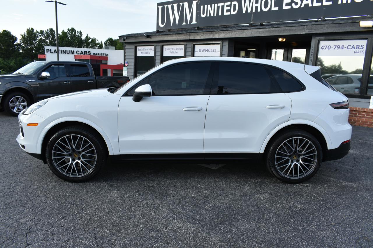 Porsche Cayenne Base 2019