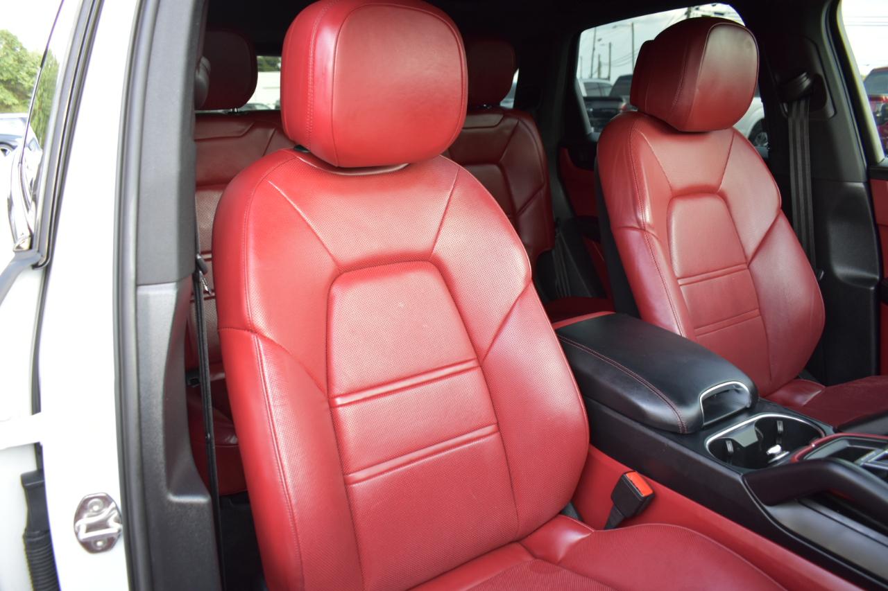 Porsche Cayenne Base 2019