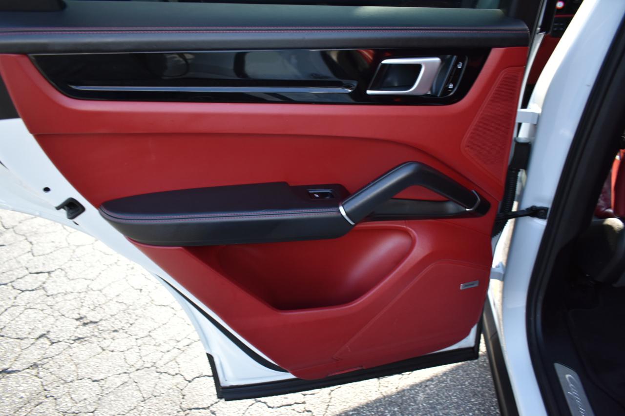 Porsche Cayenne Base 2019