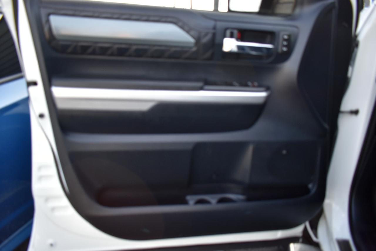 Toyota Tundra Platinum CrewMax 5.7L 2WD 2014