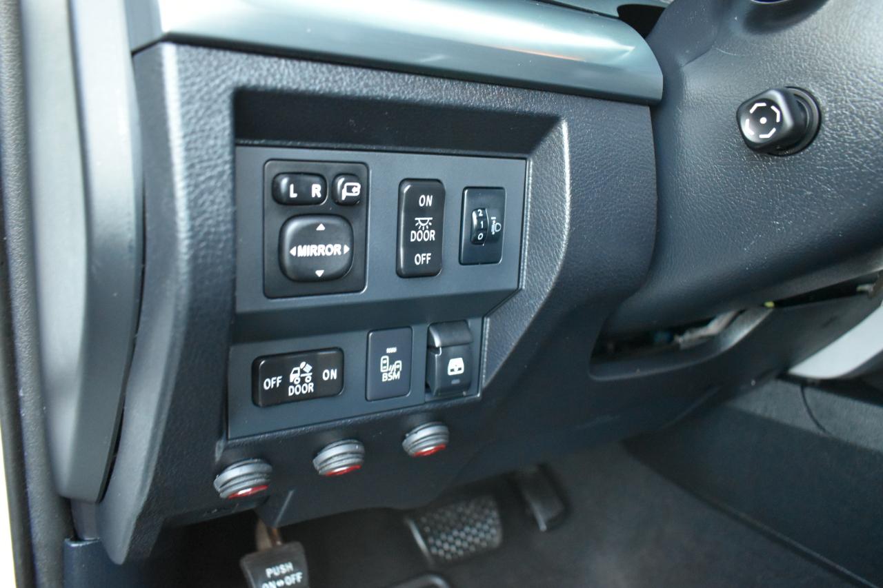 Toyota Tundra Platinum CrewMax 5.7L 2WD 2014