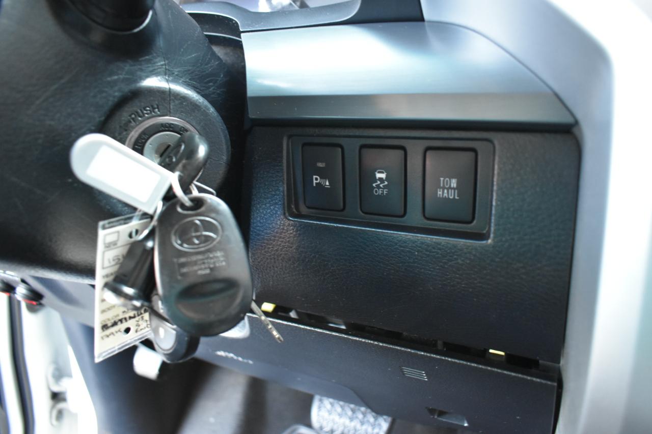 Toyota Tundra Platinum CrewMax 5.7L 2WD 2014