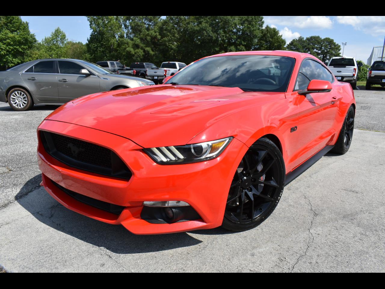 Ford Mustang GT Premium Coupe 2016
