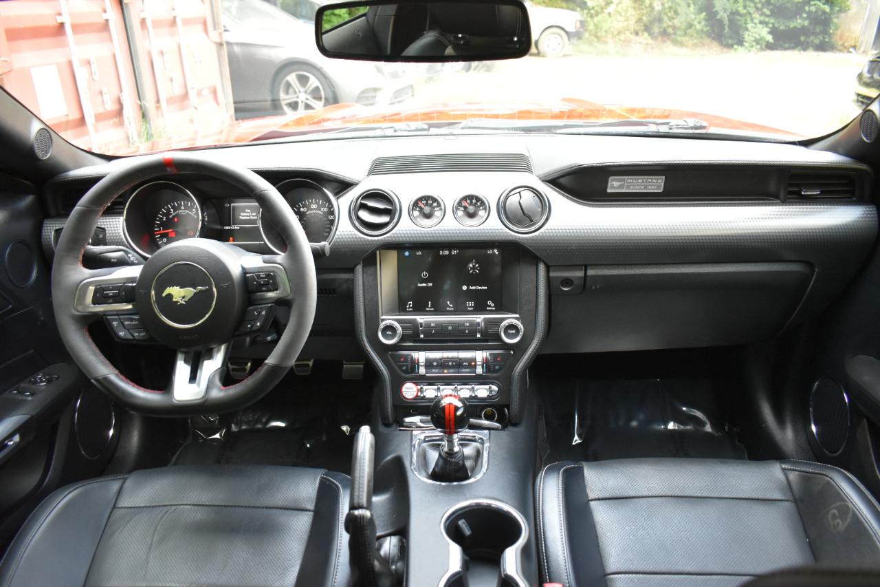 Ford Mustang GT Premium Coupe 2016
