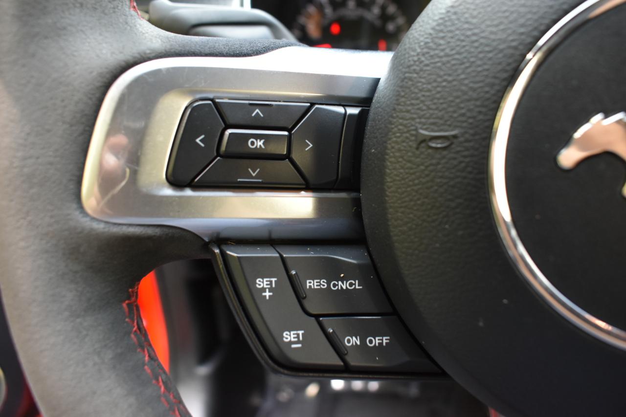 Ford Mustang GT Premium Coupe 2016