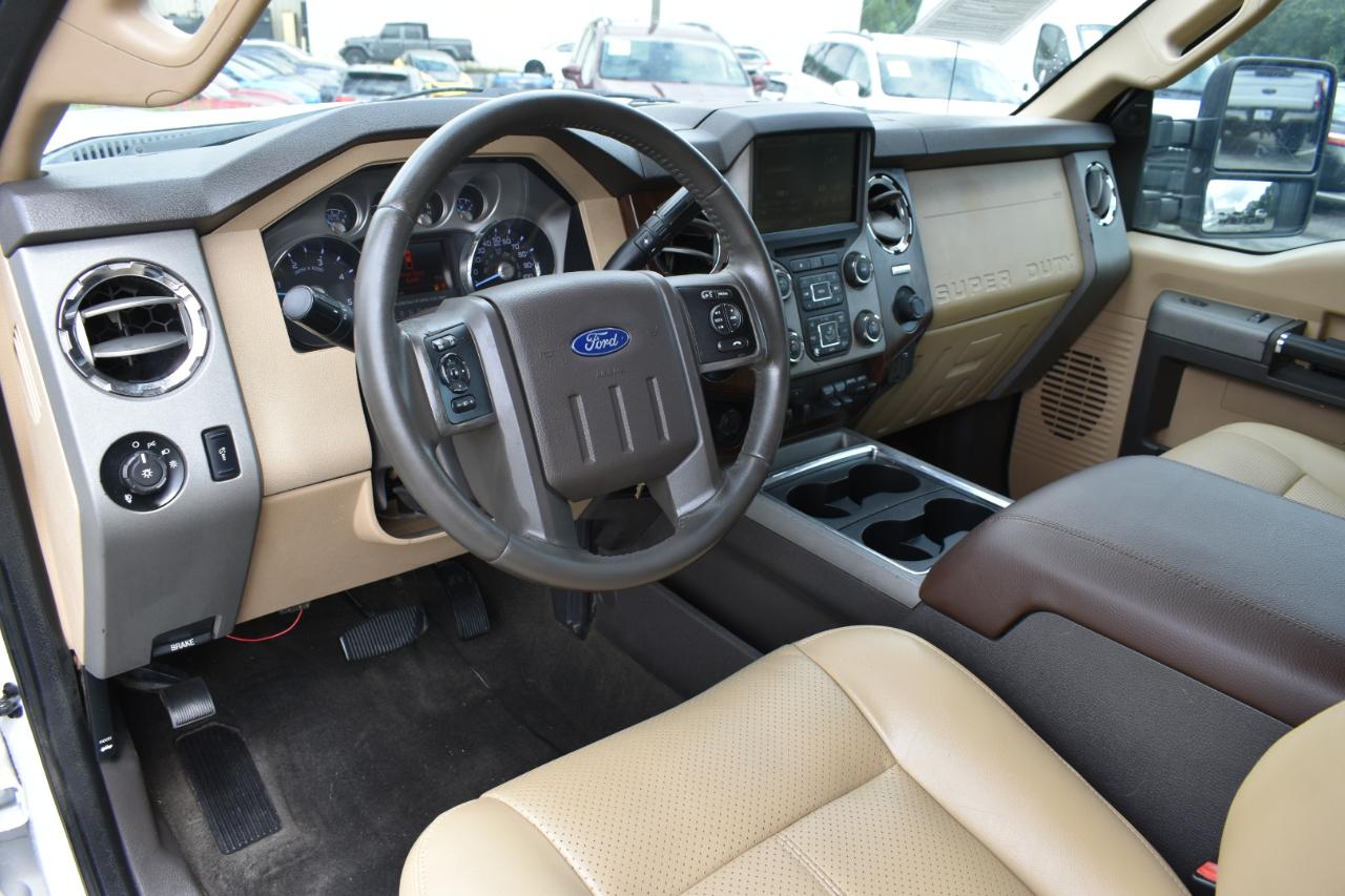 Ford F-350 SD Lariat Crew Cab 4WD 2016
