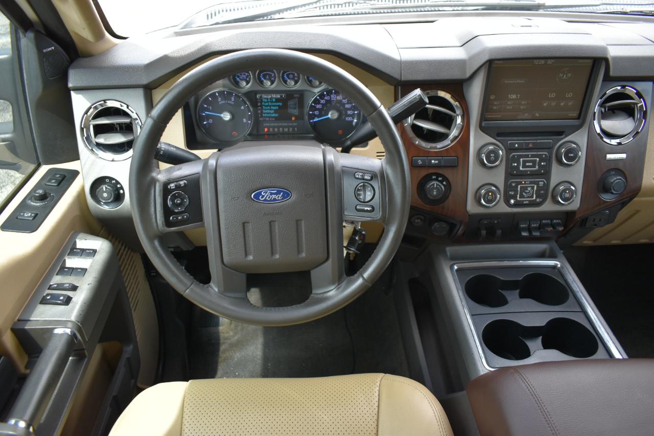 Ford F-350 SD Lariat Crew Cab 4WD 2016