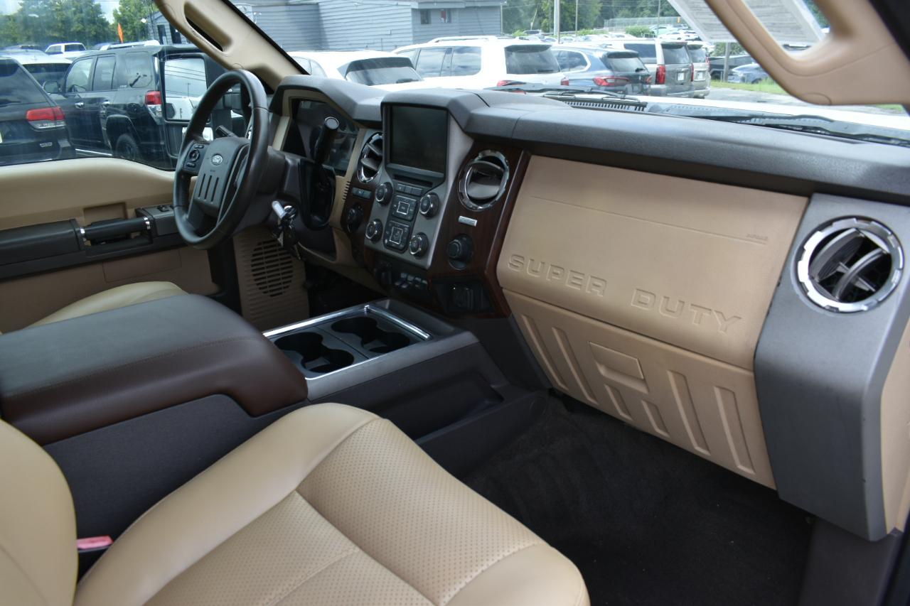 Ford F-350 SD Lariat Crew Cab 4WD 2016
