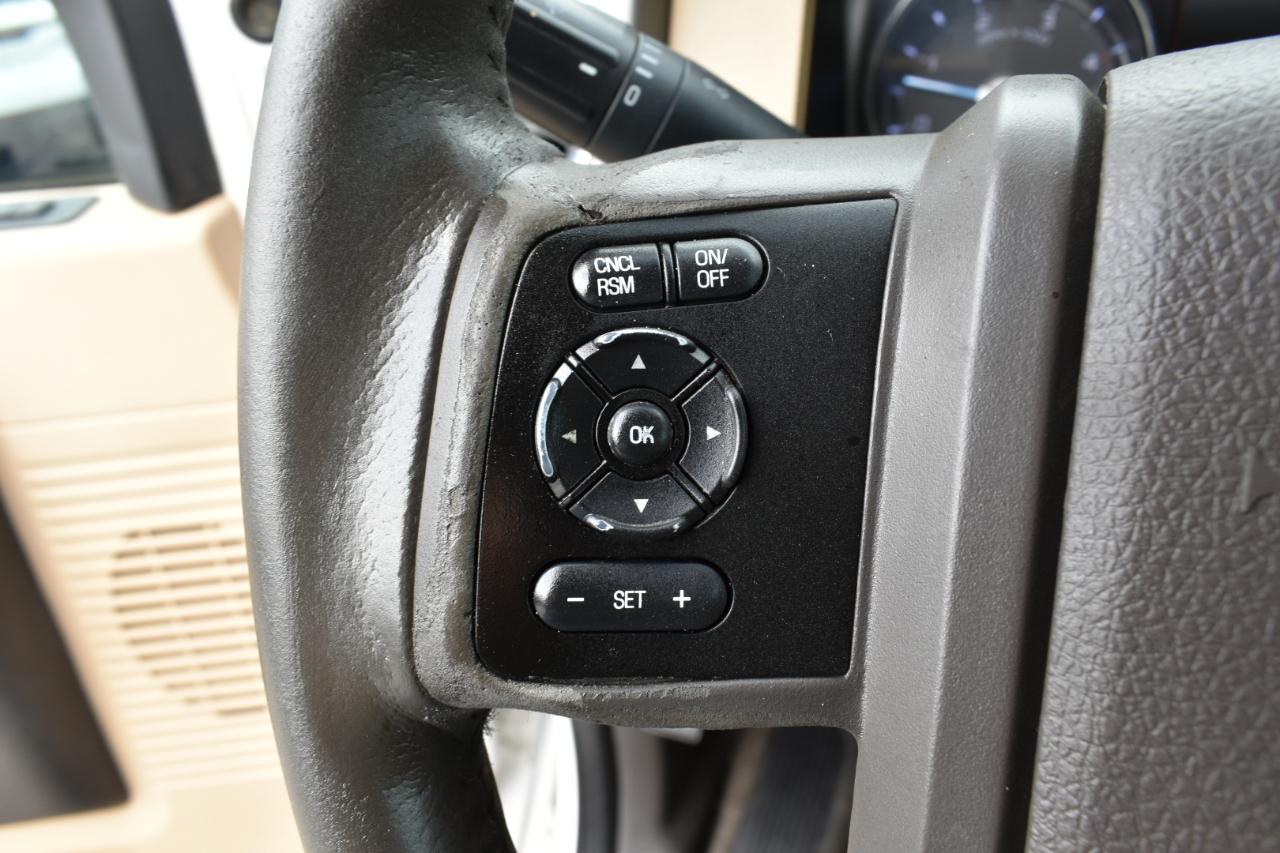 Ford F-350 SD Lariat Crew Cab 4WD 2016