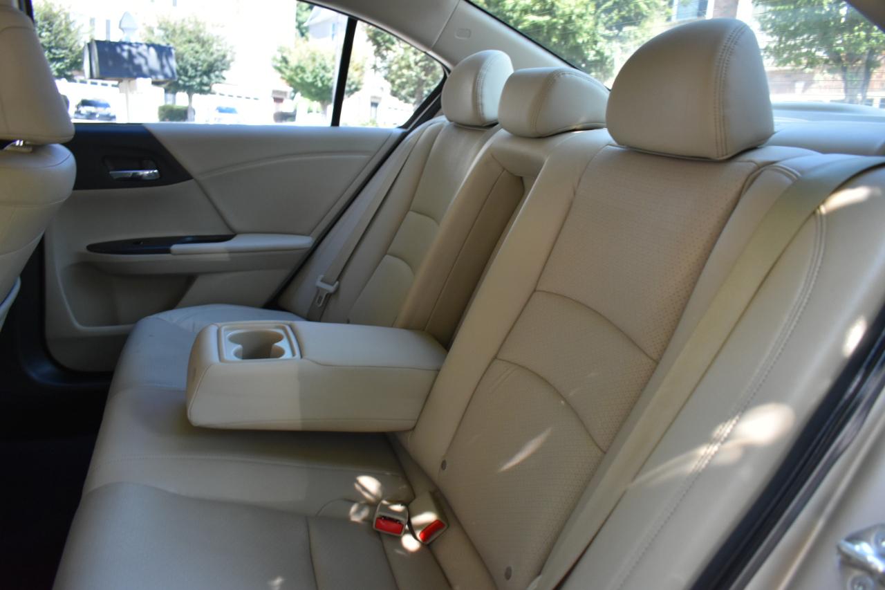 Honda Accord EX-L V6 Sedan AT 2015