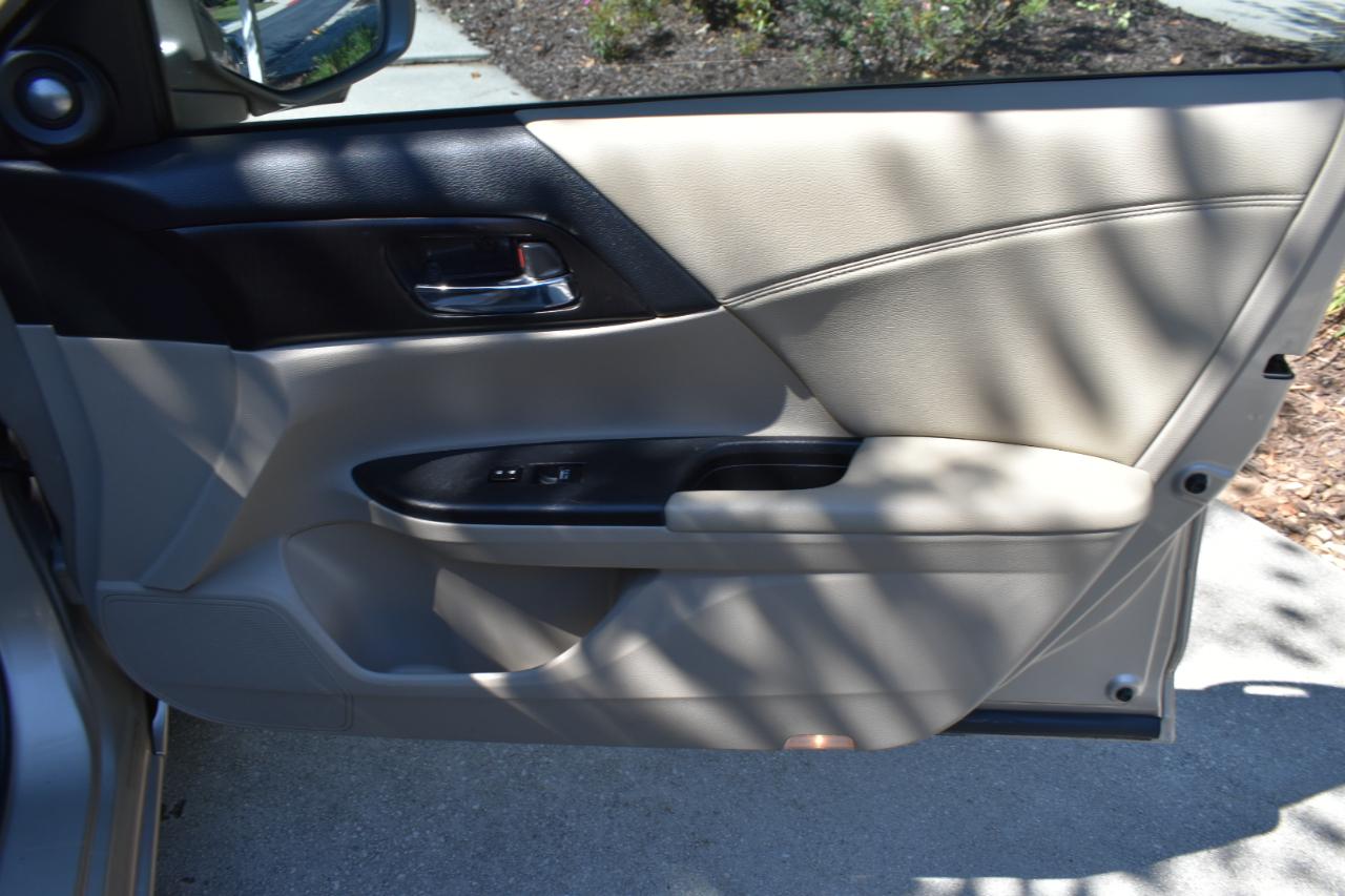 Honda Accord EX-L V6 Sedan AT 2015