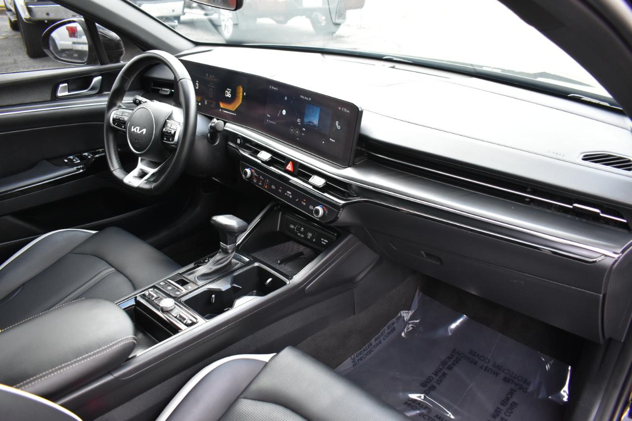 Kia K5 GT-Line 2025
