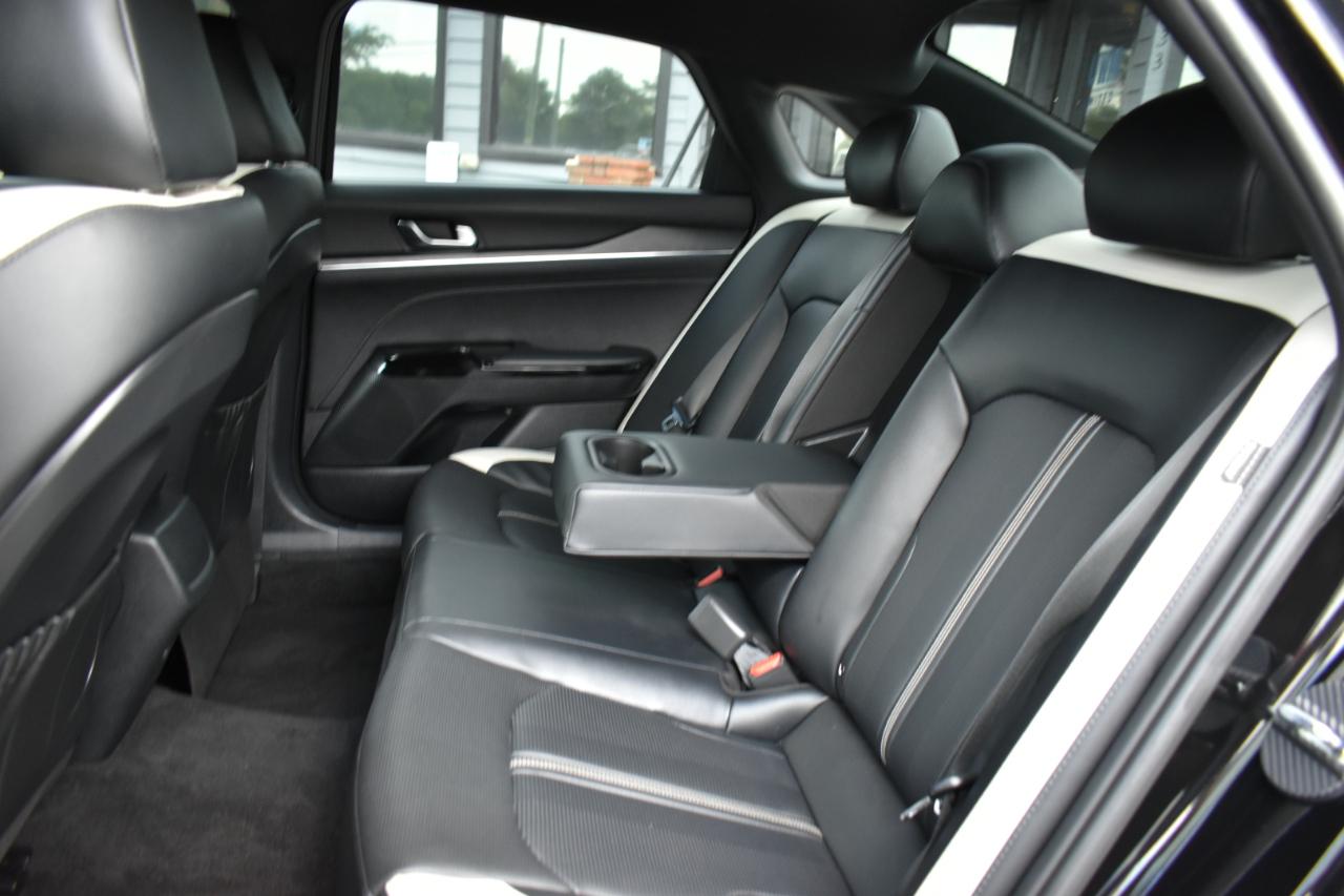 Kia K5 GT-Line 2025