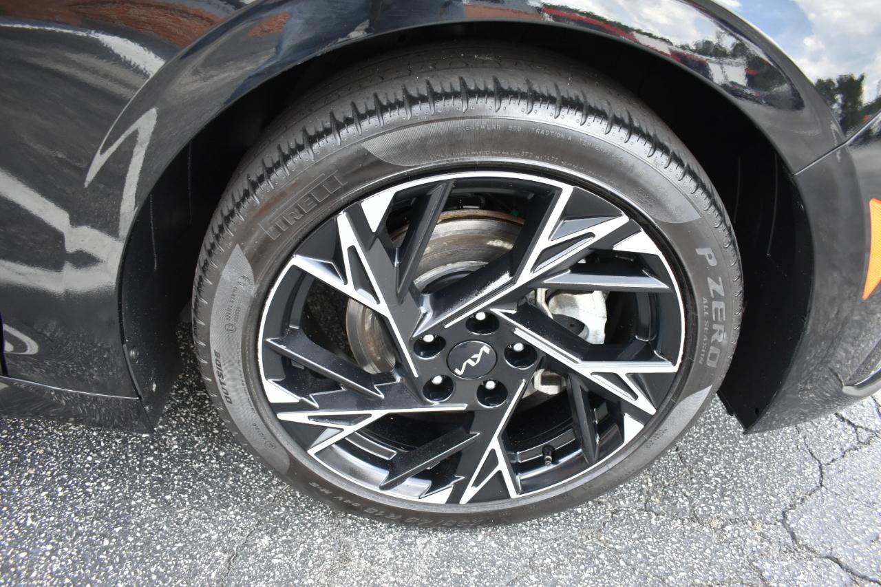 Kia K5 GT-Line 2025