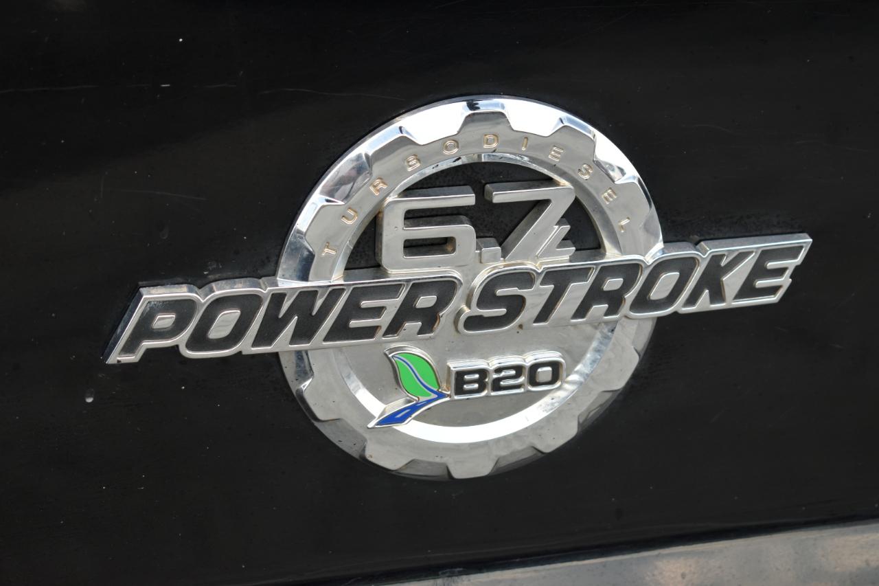 Ford F-250 SD Lariat Crew Cab 4WD 2016