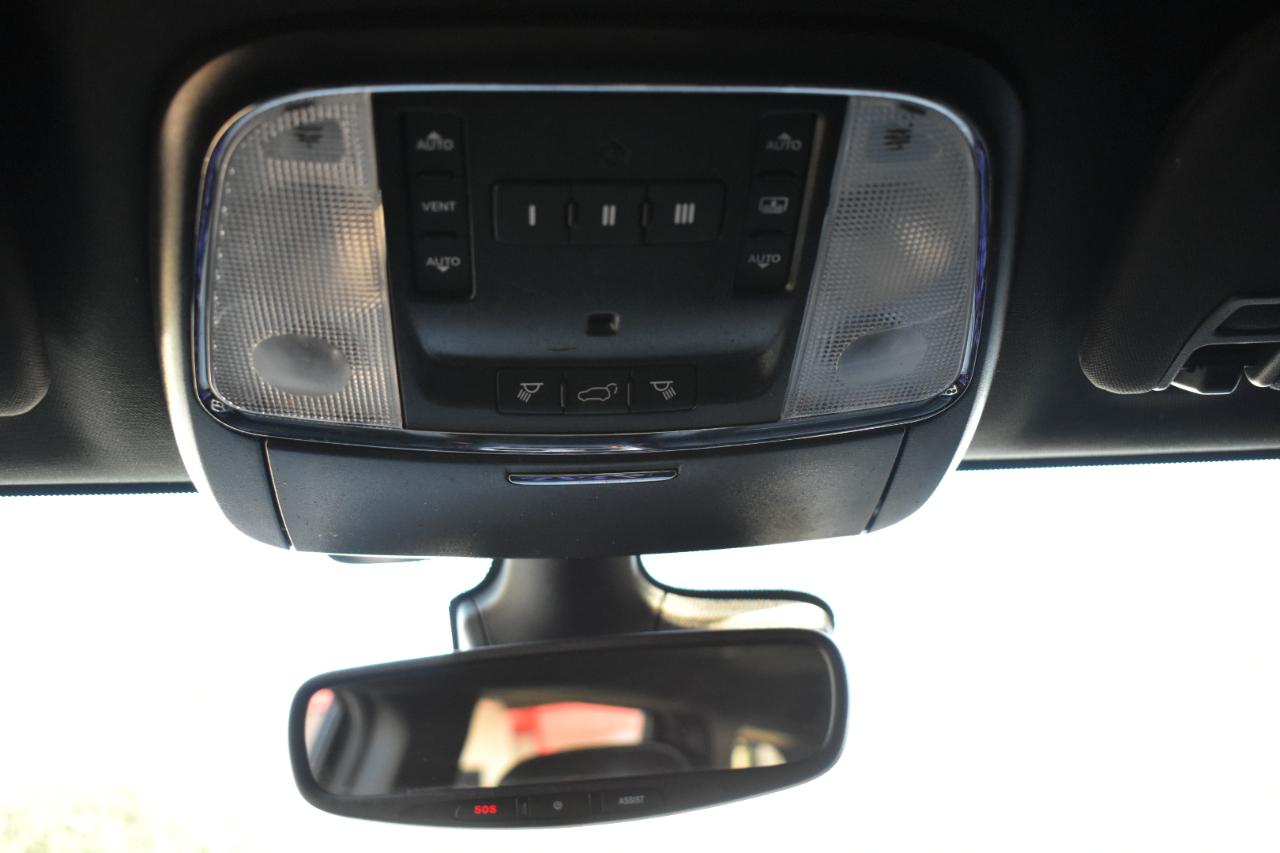 Jeep Grand Cherokee Overland 4WD 2021