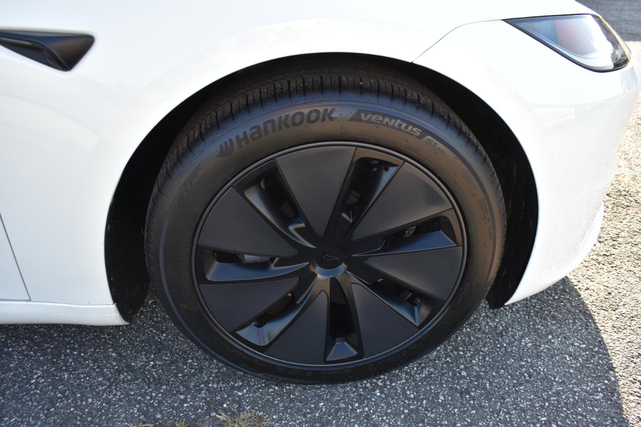Tesla Model 3 Long Range 2025