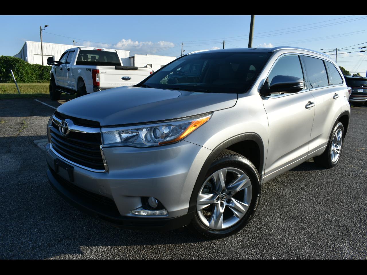 Toyota Highlander Limited FWD V6 2016