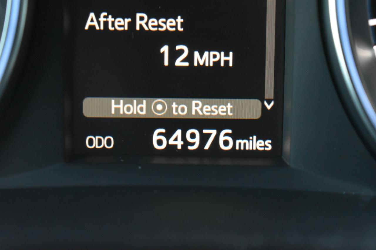 Toyota Highlander Limited FWD V6 2016