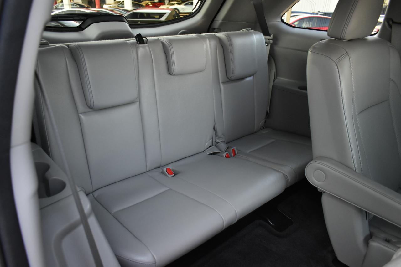 Toyota Highlander Limited FWD V6 2016