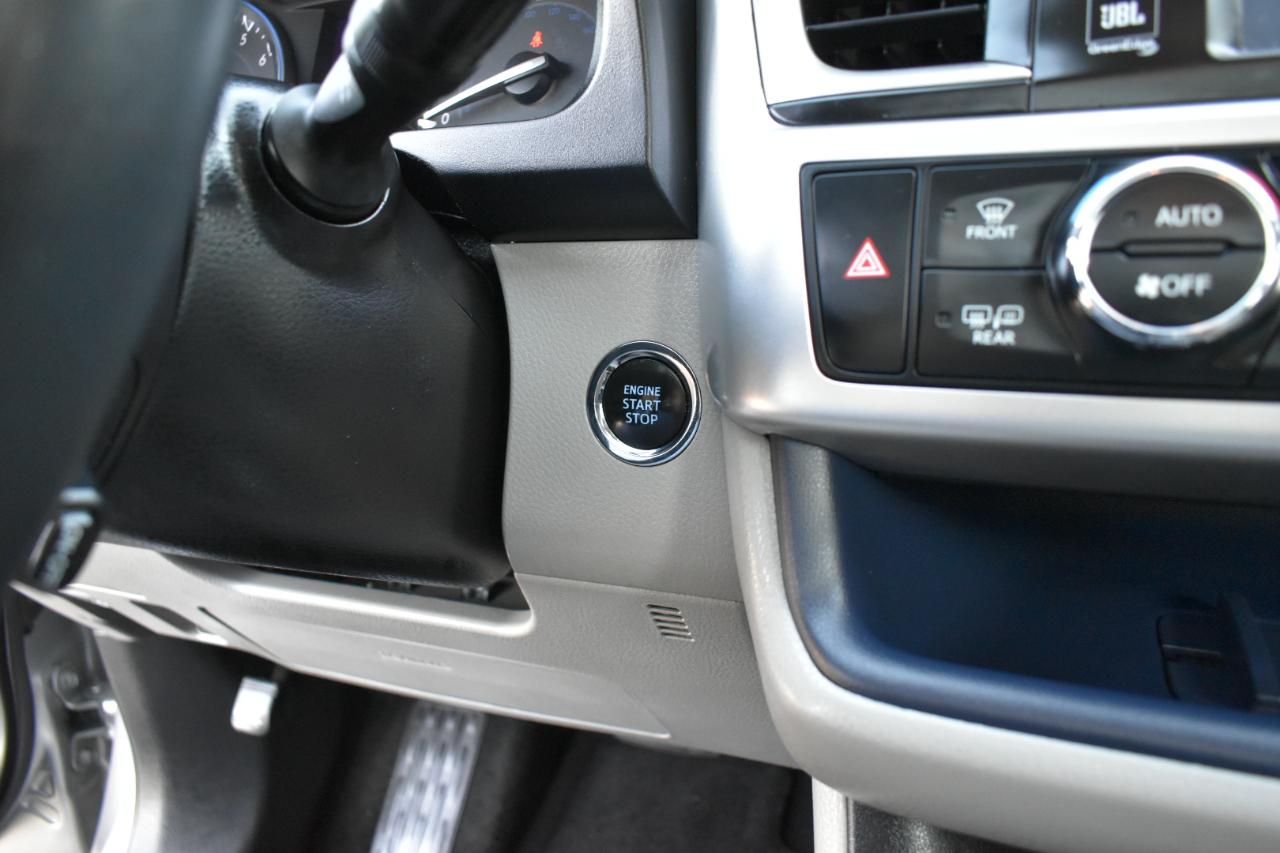 Toyota Highlander Limited FWD V6 2016