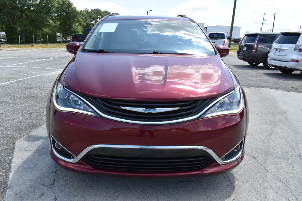 Chrysler Pacifica Hybrid Touring L 2018