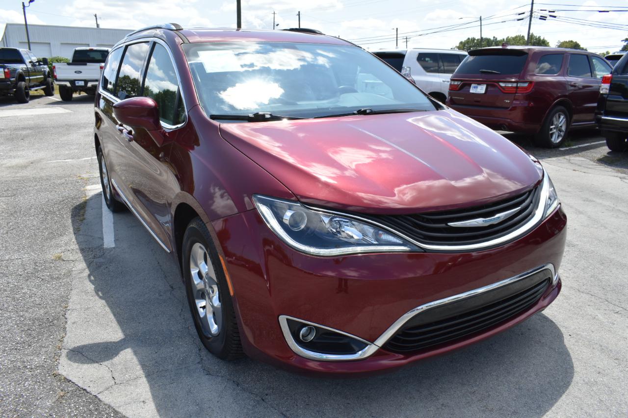 Chrysler Pacifica Hybrid Touring L 2018