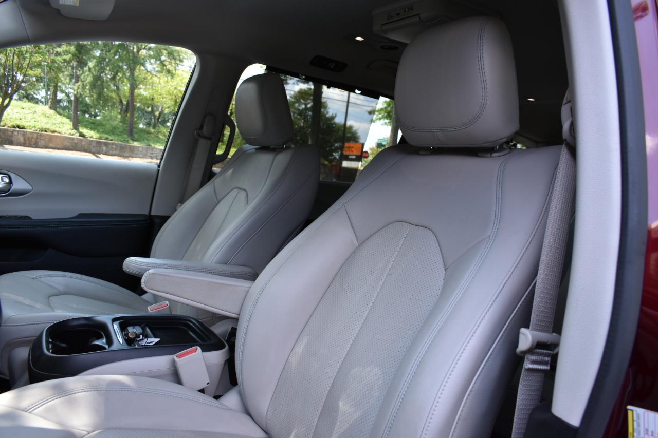 Chrysler Pacifica Hybrid Touring L 2018