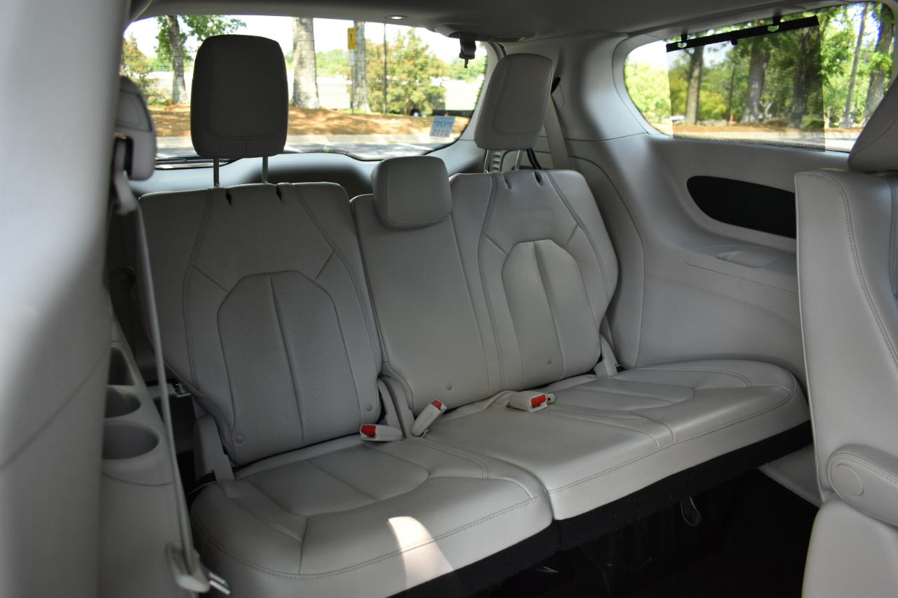 Chrysler Pacifica Hybrid Touring L 2018