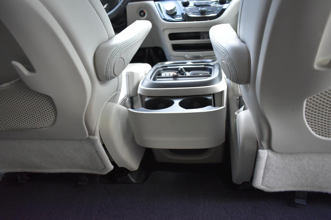 Chrysler Pacifica Hybrid Touring L 2018