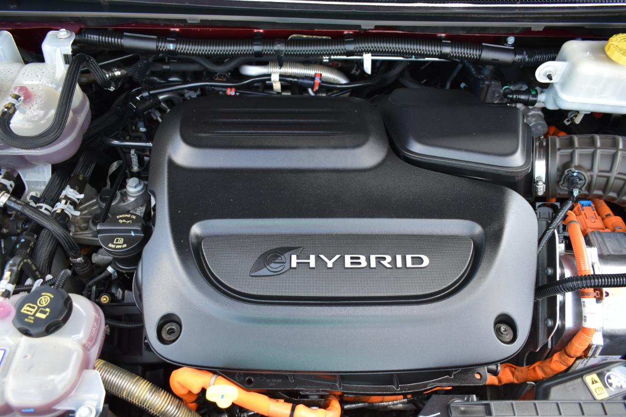 Chrysler Pacifica Hybrid Touring L 2018