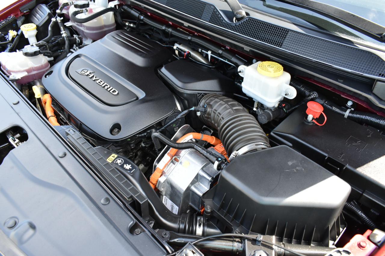 Chrysler Pacifica Hybrid Touring L 2018