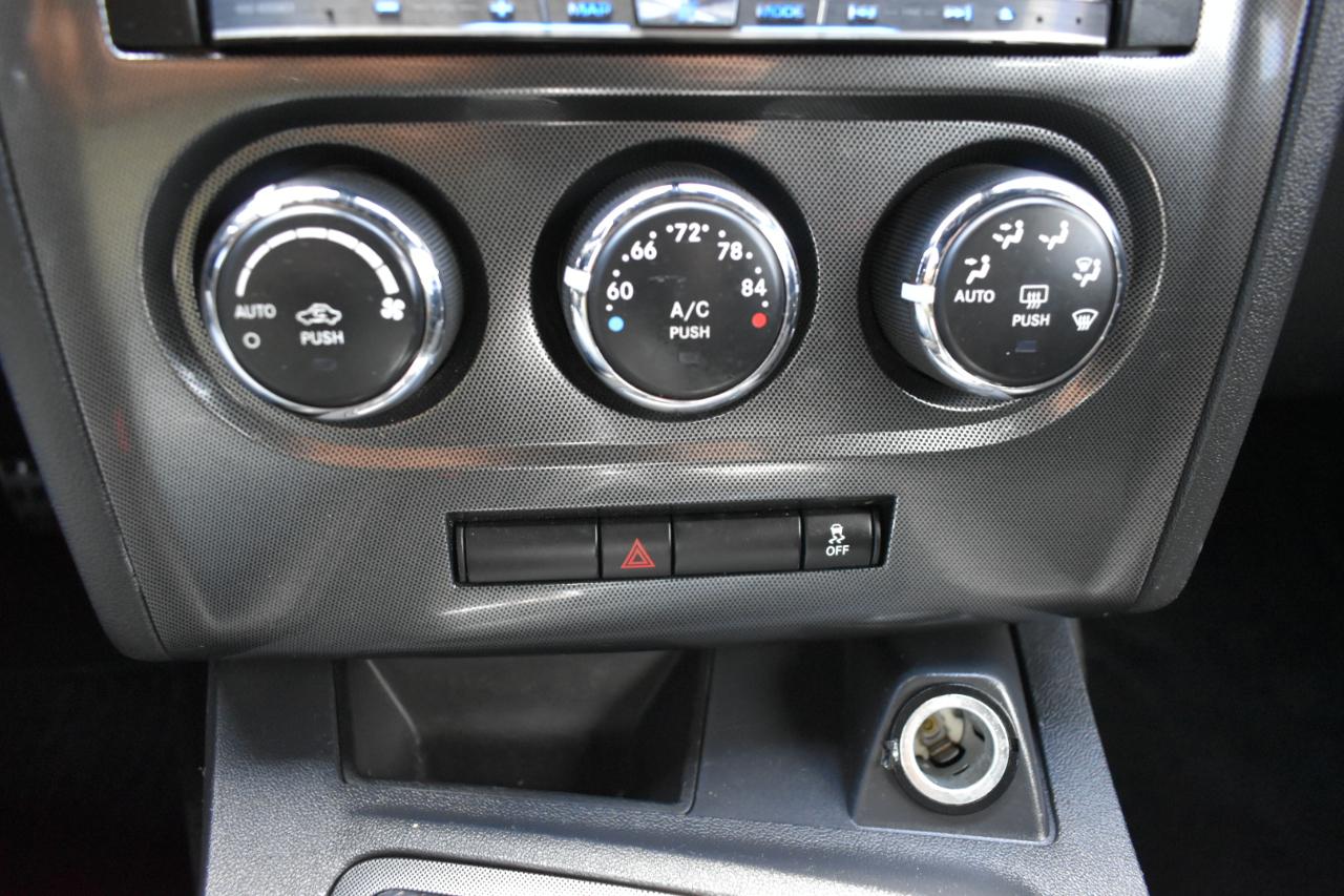Dodge Challenger SRT8 Core 2014