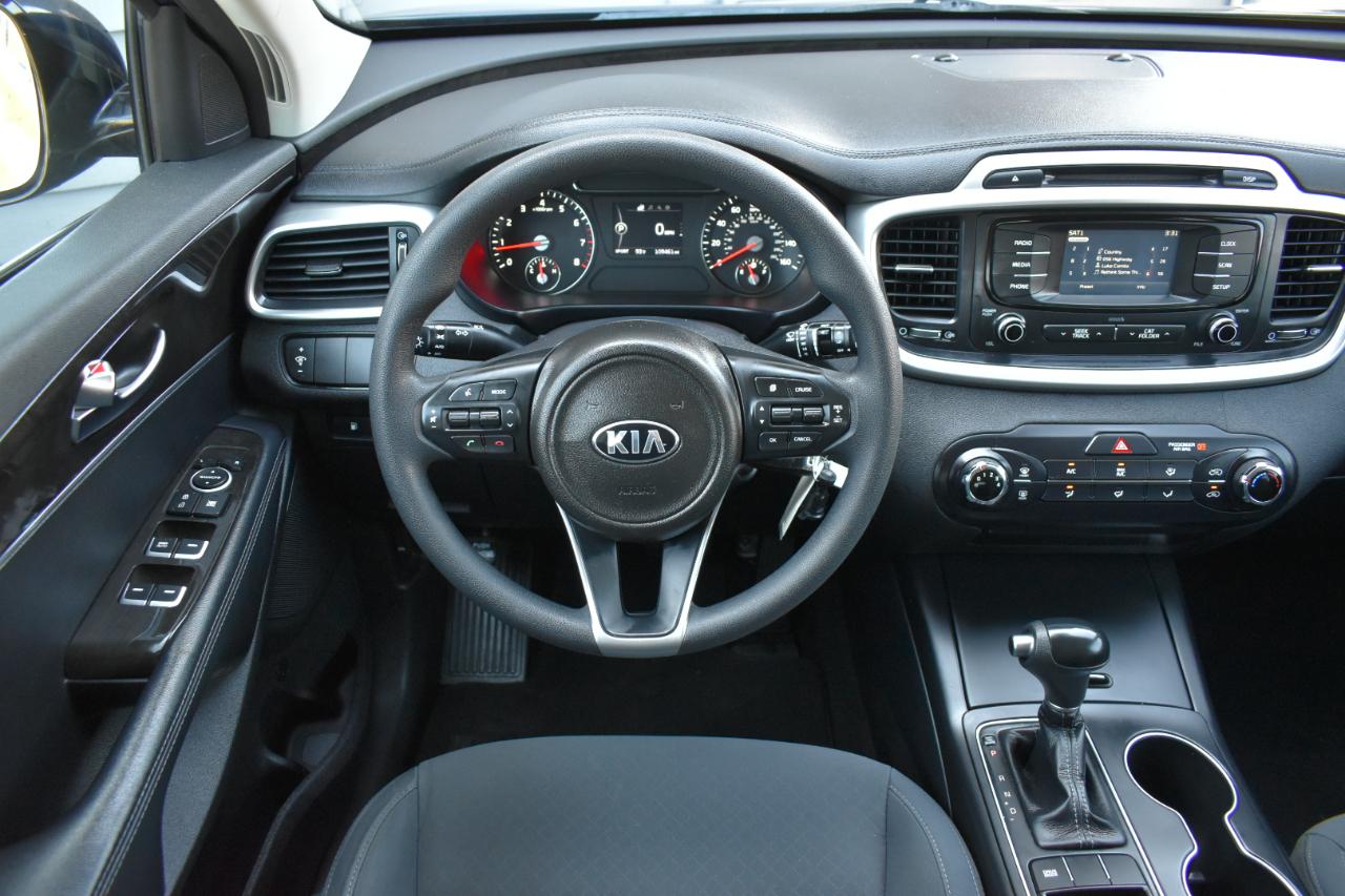 Kia Sorento LX 2WD 2016