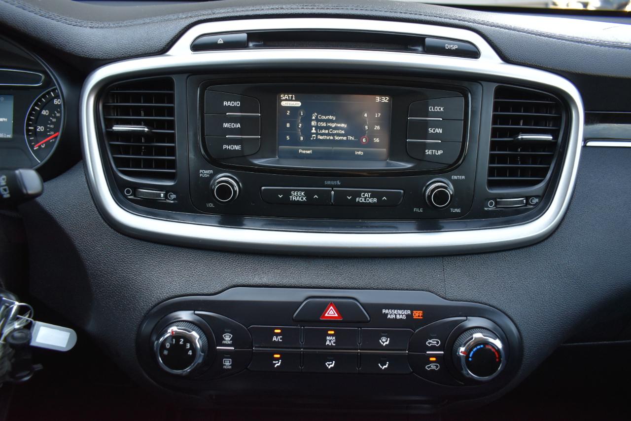 Kia Sorento LX 2WD 2016