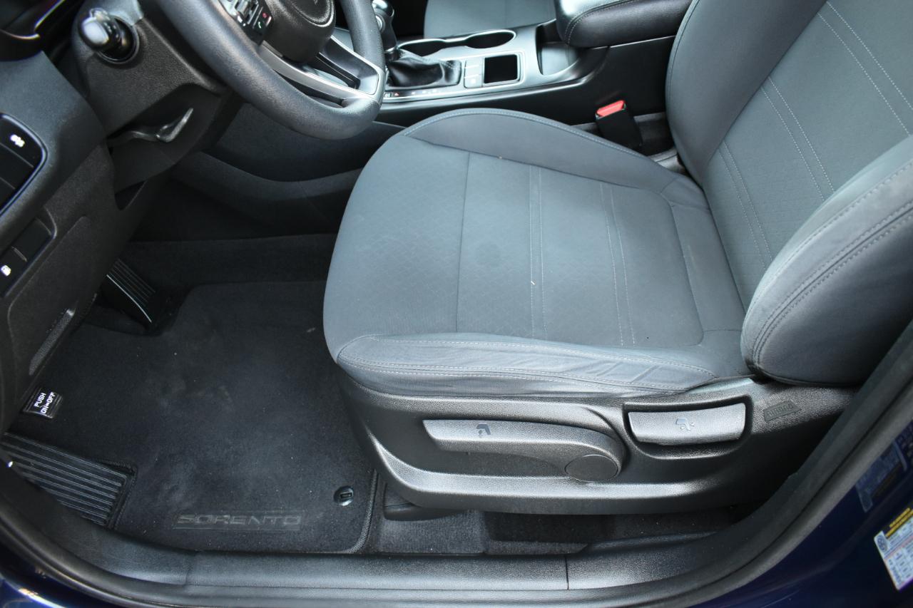 Kia Sorento LX 2WD 2016