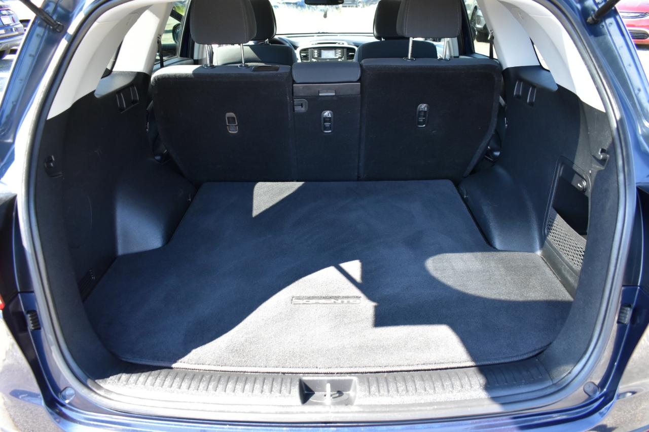 Kia Sorento LX 2WD 2016