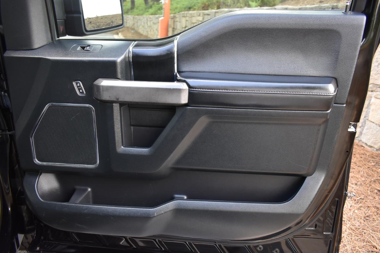 Ford F-150 Platinum SuperCrew 4WD 2018