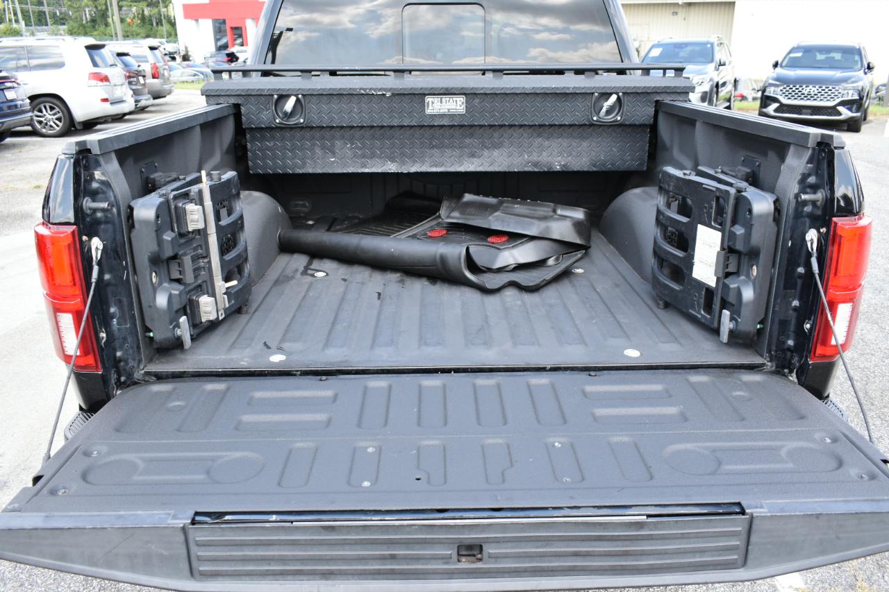 Ford F-150 Platinum SuperCrew 4WD 2018