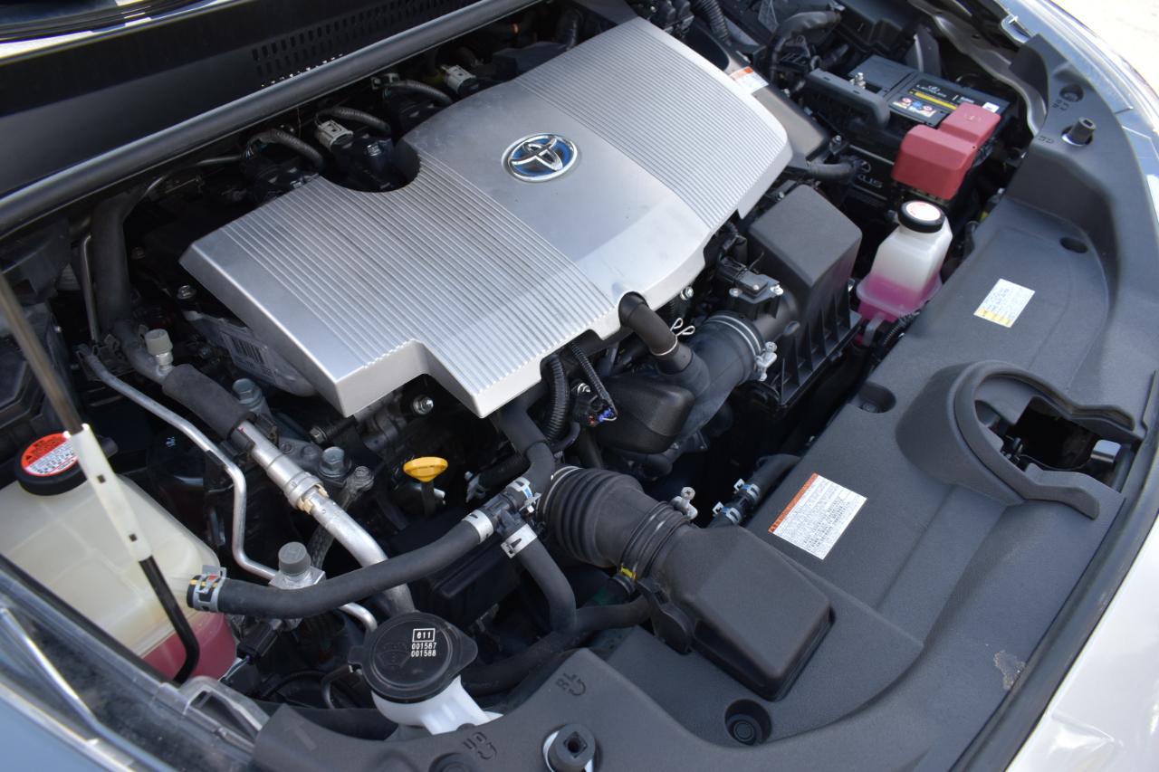 Toyota Prius Two Eco 2016