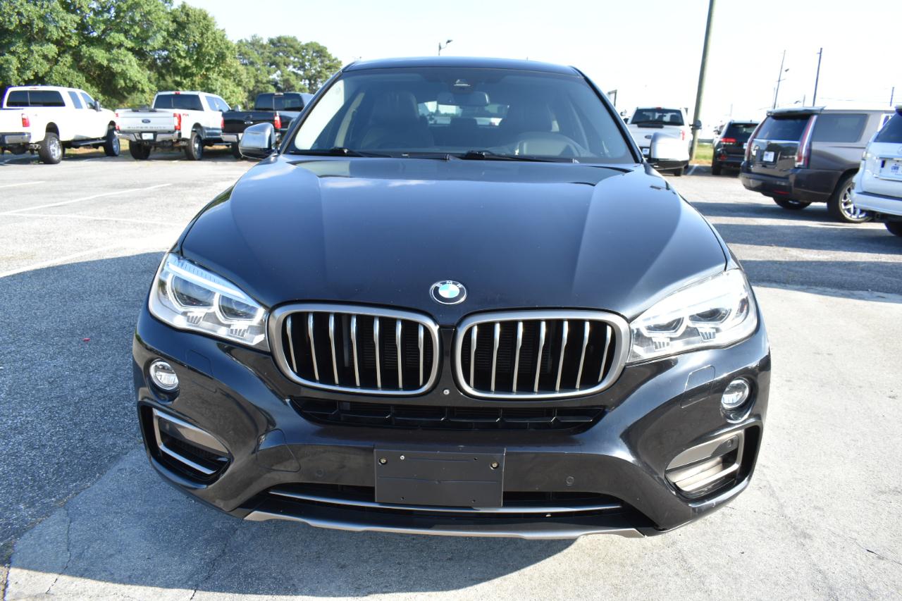 BMW X6 xDrive50i 2016