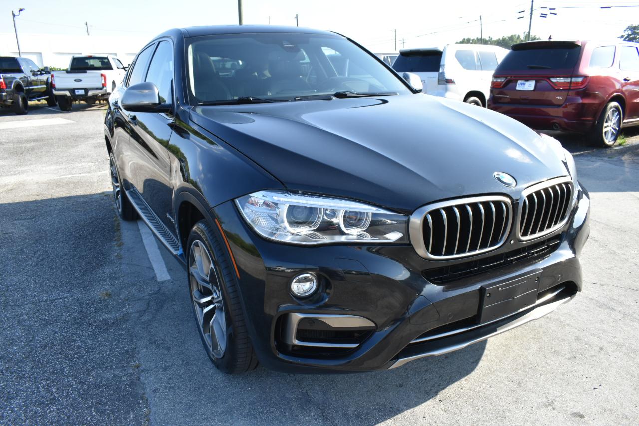 BMW X6 xDrive50i 2016
