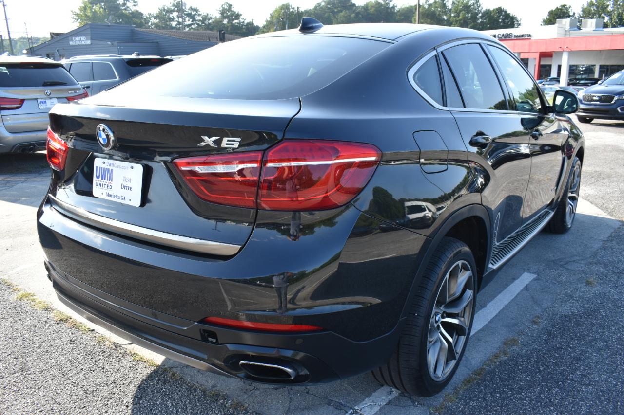 BMW X6 xDrive50i 2016