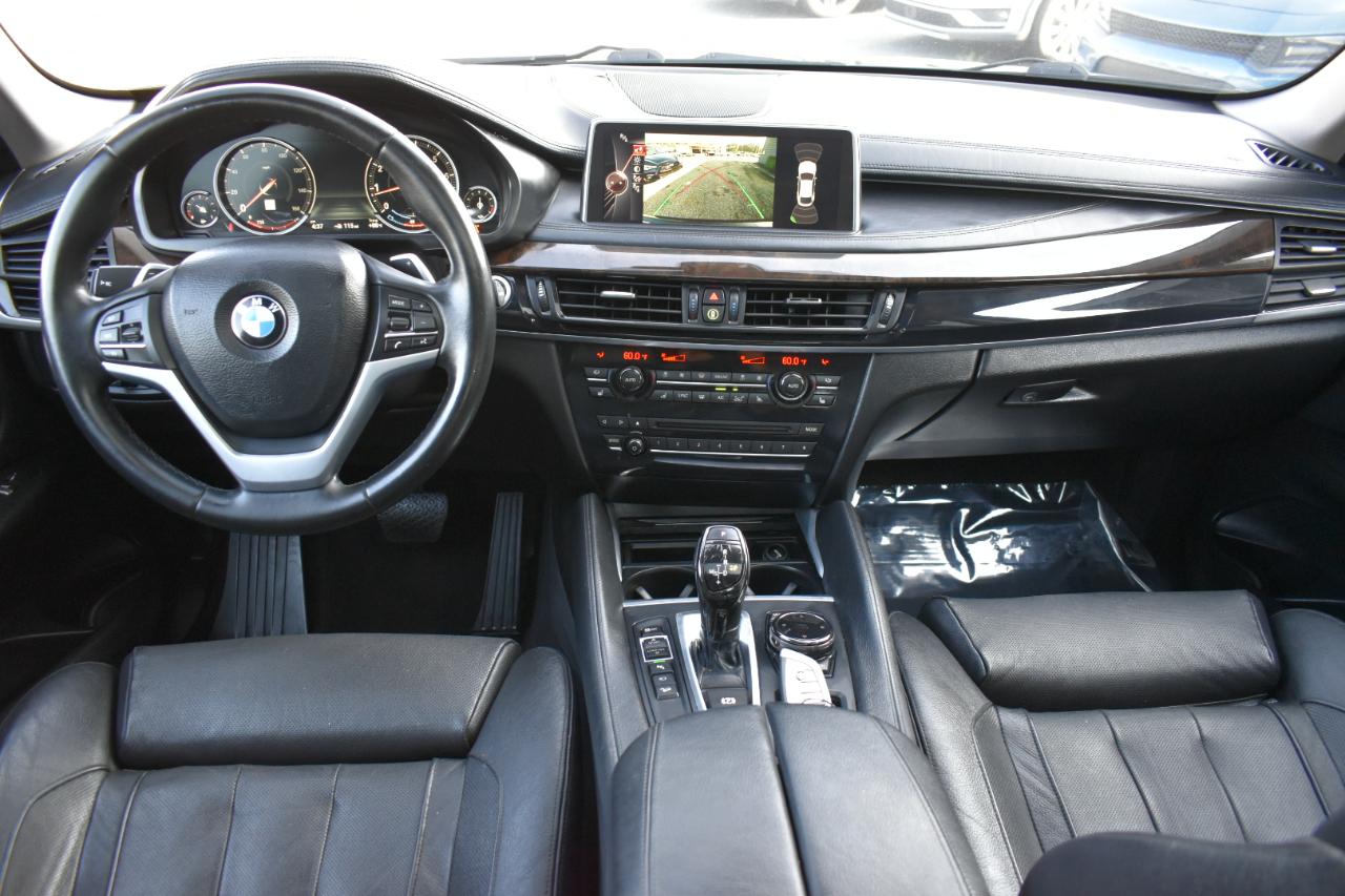 BMW X6 xDrive50i 2016