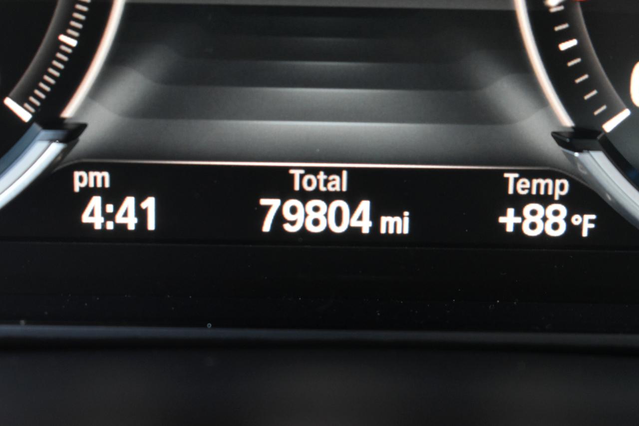 BMW X6 xDrive50i 2016