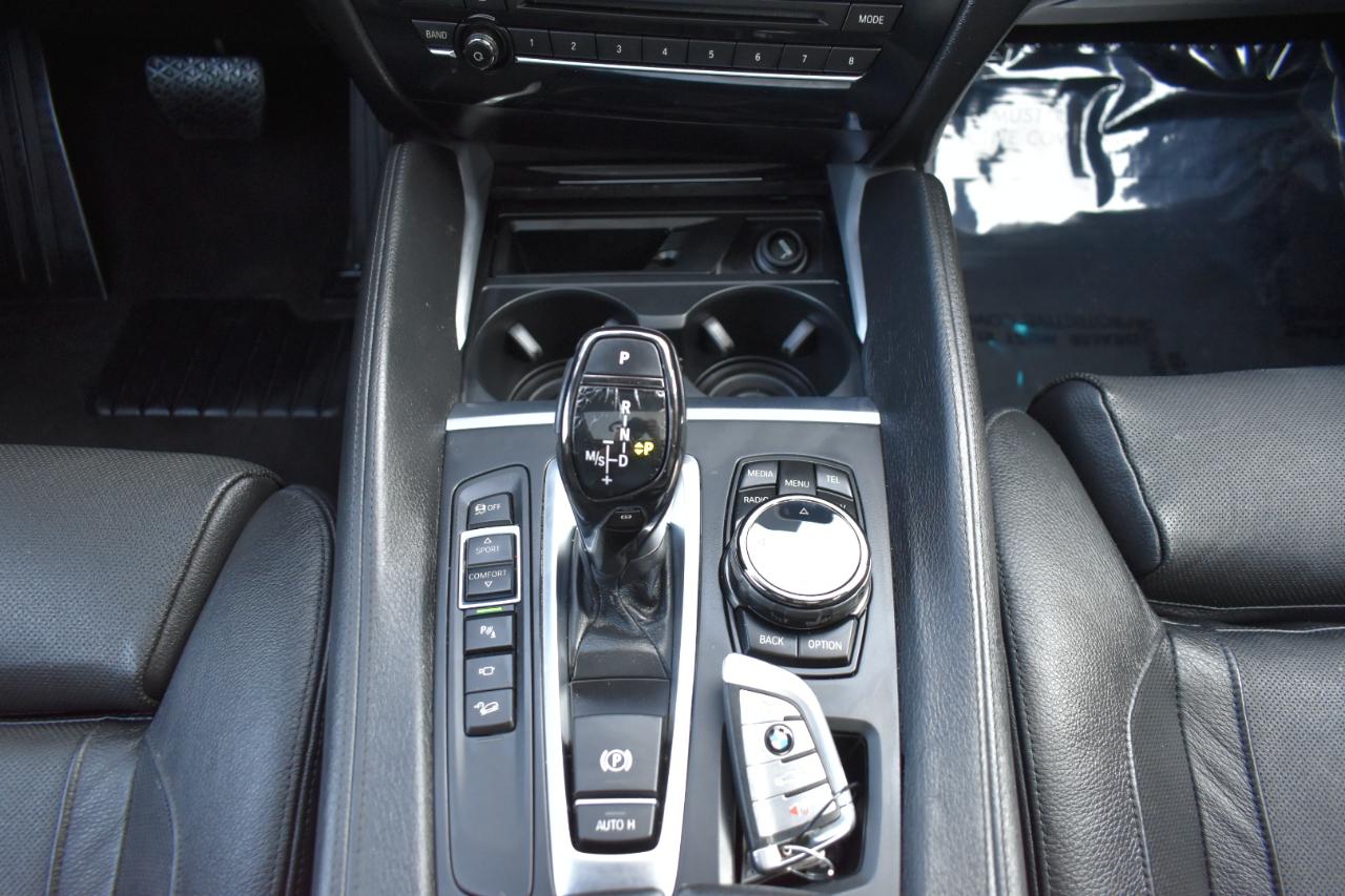 BMW X6 xDrive50i 2016